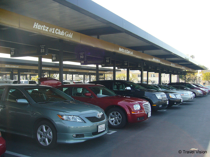 フォトレポート ロサンゼルス空港営業所 トラベルビジョン株式会社