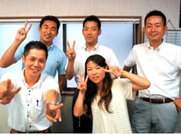 /recruit/images/馴染みのお客様への旅行企画と添乗業務が中心なので、お客様と同じように旅行を楽しみながら仕事が出来ます!