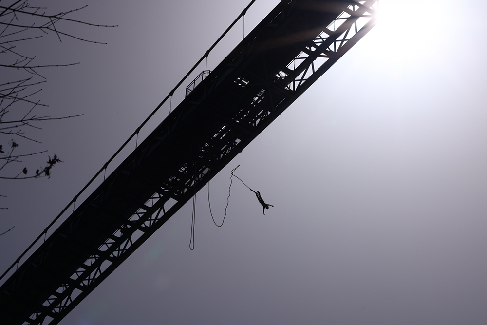 バンジージャンプ