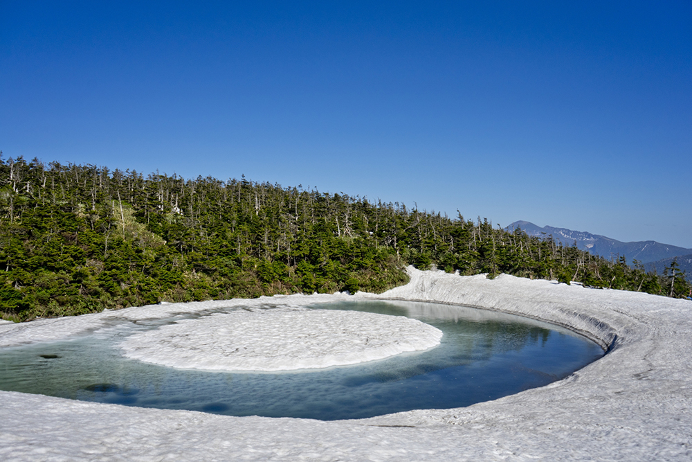 八幡平ドラゴンアイ(鏡沼)