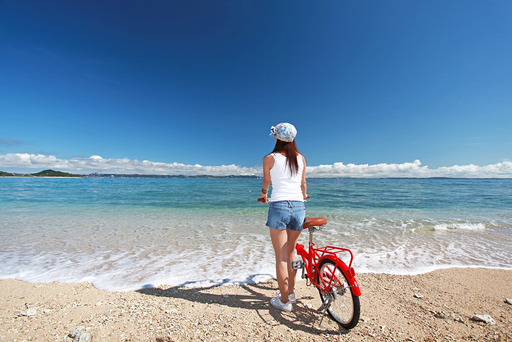 自転車と海